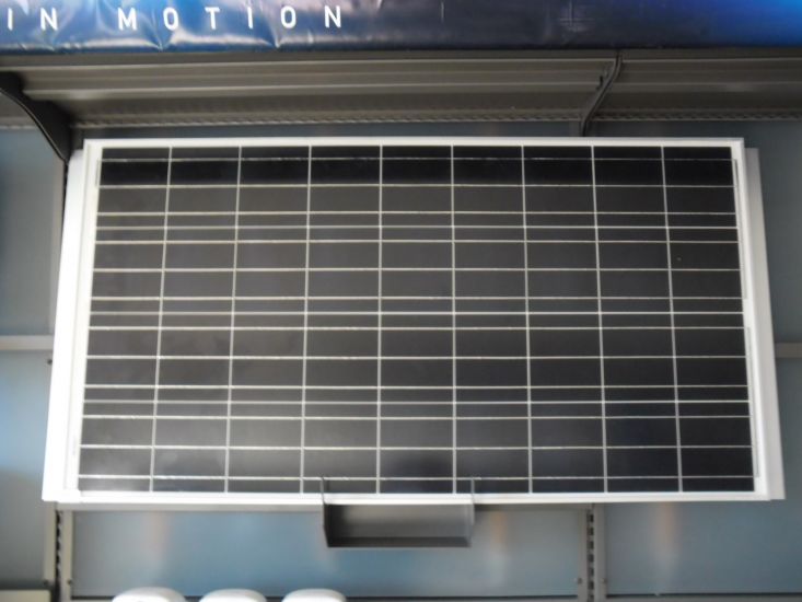 Panneau solaire sur camping car à partir de 219 €